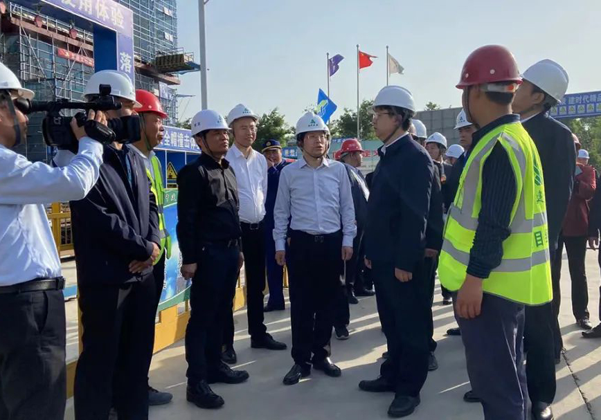 海安市市長譚真率隊檢查公司院語江南項目