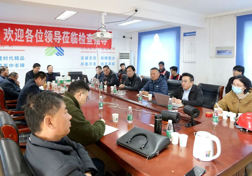 公司大型復雜工程施工技術再上新臺階！